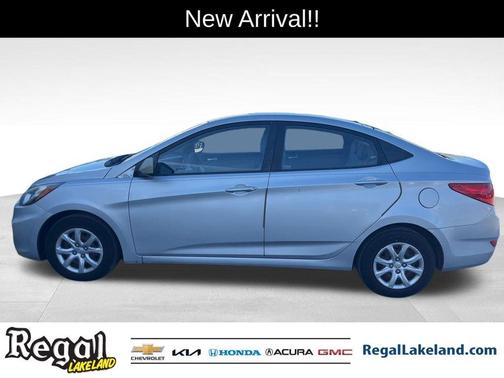2012 Hyundai Accent GLS