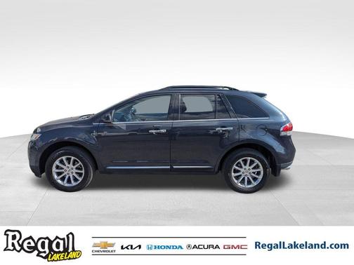 2013 Lincoln MKX Base