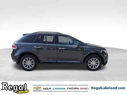 2013 Lincoln MKX Base