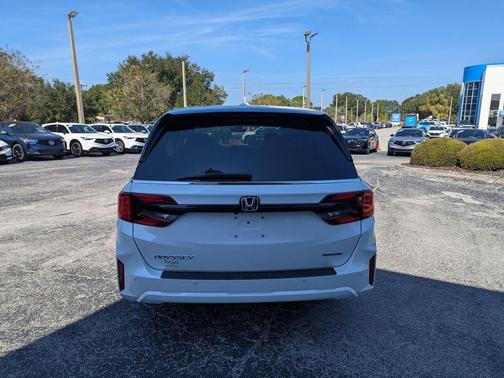 2026 Honda Odyssey Touring