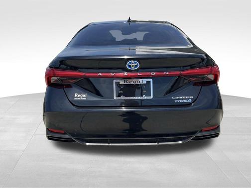 2021 Toyota Avalon Hybrid Limited