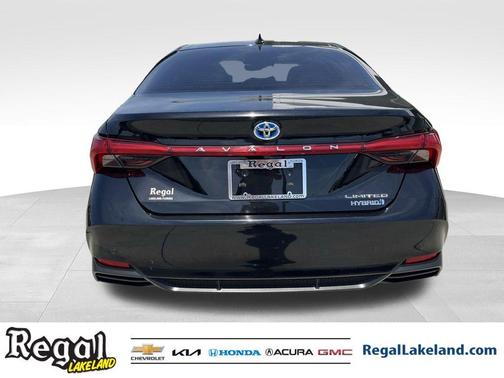 2021 Toyota Avalon Hybrid Limited