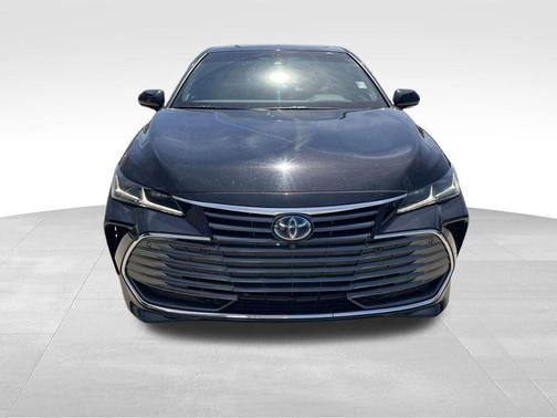 2021 Toyota Avalon Hybrid Limited