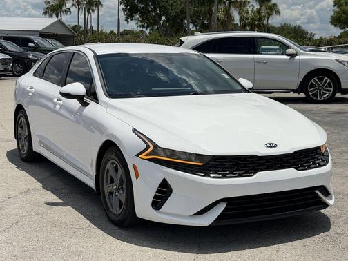 Glacial White Pearl 2021 Kia K5 LX
