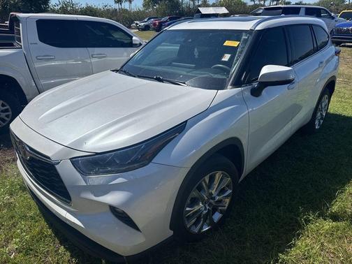 2023 Toyota Highlander Limited