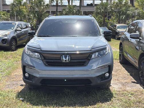 Sonic Gray Pearl 2022 Honda Pilot TrailSport