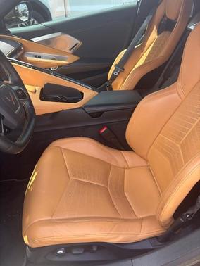 2020 Chevrolet Corvette Stingray w/2LT