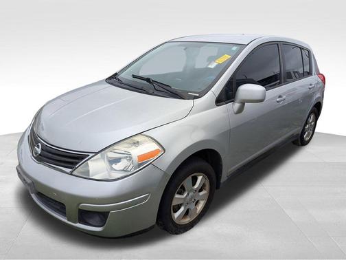 2012 Nissan Versa 1.8 S