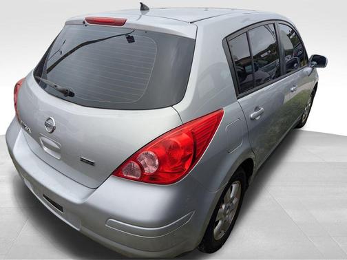 2012 Nissan Versa 1.8 S