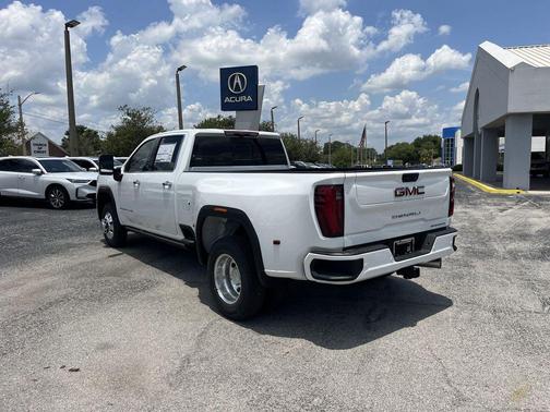 2025 GMC Sierra 3500 Denali