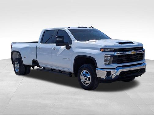 2024 Chevrolet Silverado 3500 LT