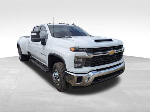 2024 Chevrolet Silverado 3500 LT