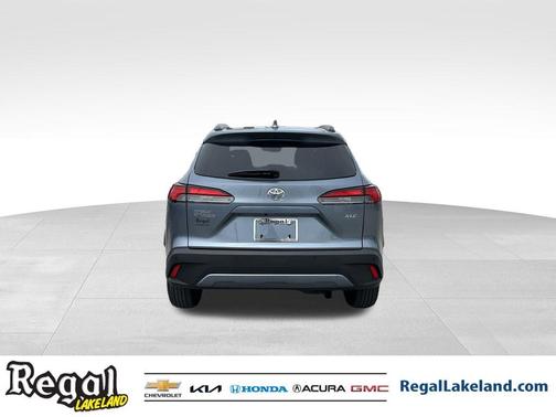 2023 Toyota Corolla Cross XLE