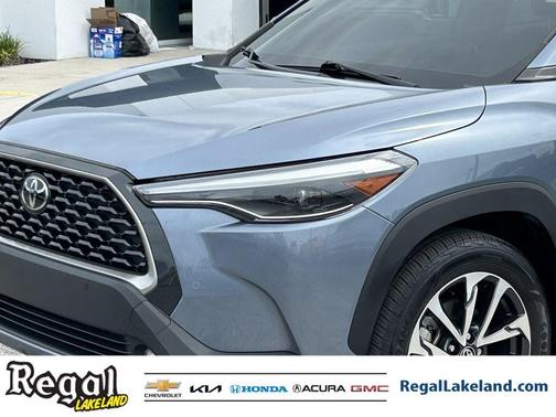 2023 Toyota Corolla Cross XLE