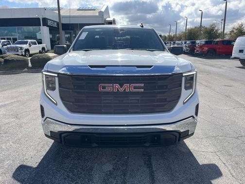 2025 GMC Sierra 1500 Pro