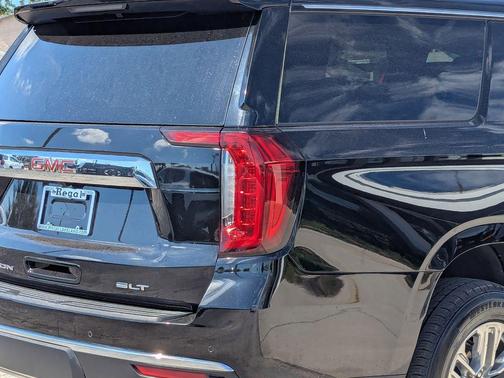 2024 GMC Yukon XL SLT
