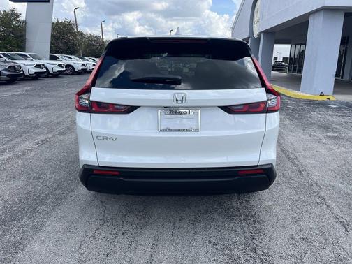 Platinum White Pearl 2026 Honda CR-V EX