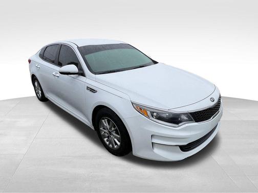 2017 Kia Optima LX