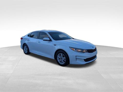 2017 Kia Optima LX