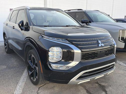 2022 Mitsubishi Outlander SEL