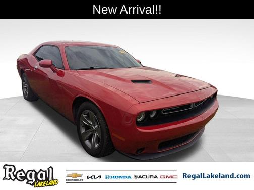 2016 Dodge Challenger SXT