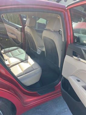 2020 Hyundai ELANTRA Limited