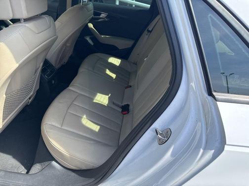 2017 Audi A4 2.0T Premium