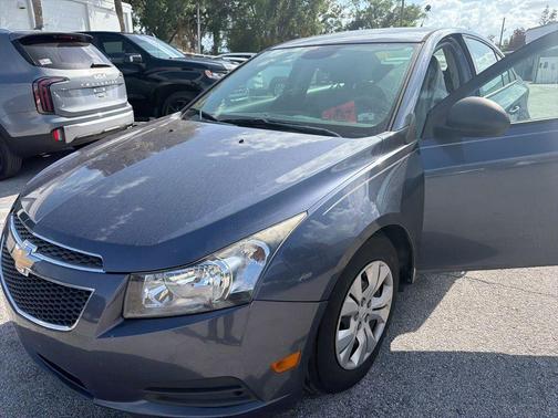 Atlantis Blue Metallic 2014 Chevrolet Cruze LS