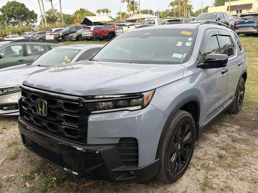 Sonic Gray Pearl 2026 Honda Pilot Black Edition