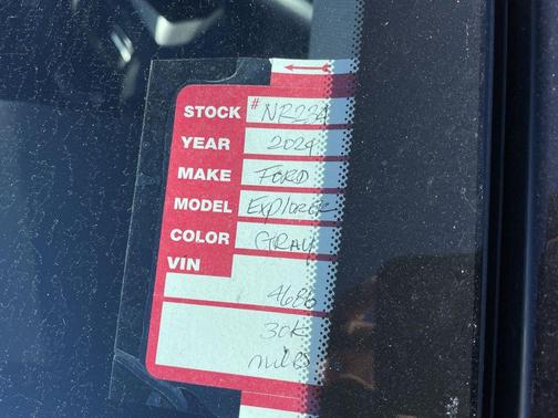 2024 Ford Explorer XLT