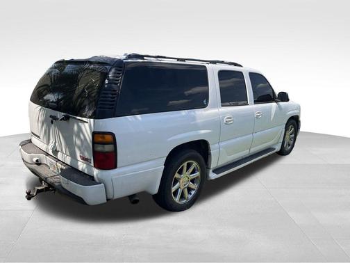 2006 GMC Yukon XL 1500 Denali