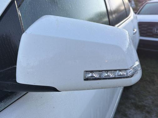 White 2012 Chevrolet Traverse LTZ