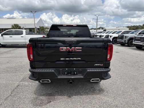 Onyx Black 2026 GMC Sierra 1500 AT4