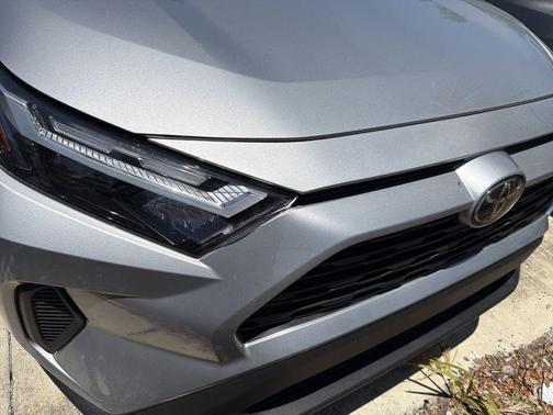 Silver Sky Metallic 2025 Toyota RAV4 XLE