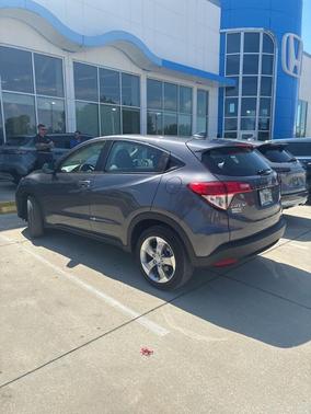 Gray 2022 Honda HR-V LX