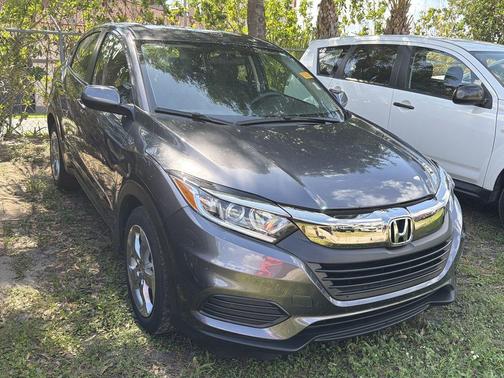 Gray 2022 Honda HR-V LX