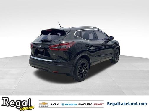 2021 Nissan Rogue Sport SV