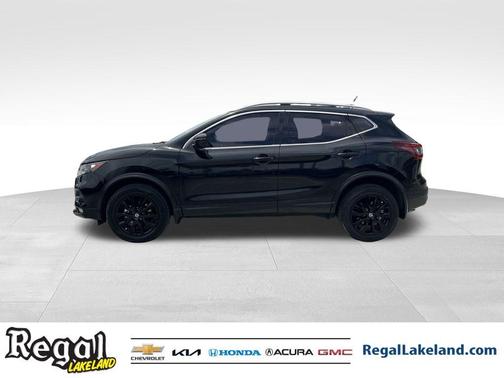 2021 Nissan Rogue Sport SV