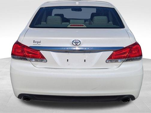 2011 Toyota Avalon Limited