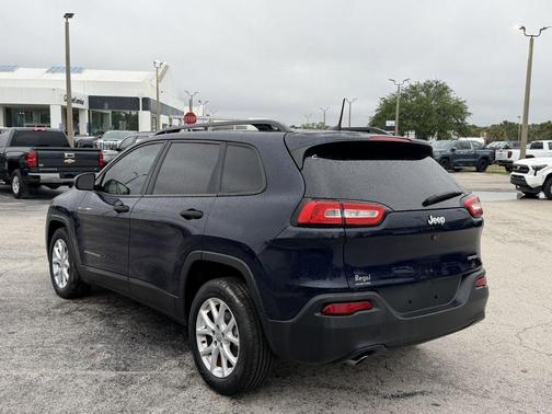 True Blue Pearlcoat 2016 Jeep Cherokee Sport