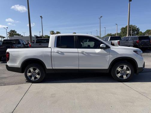 Platinum White Pearl 2026 Honda Ridgeline RTL