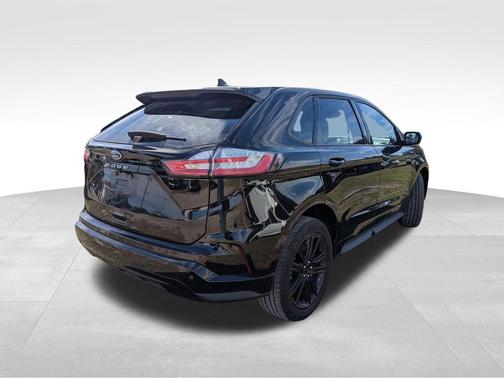 2023 Ford Edge ST Line