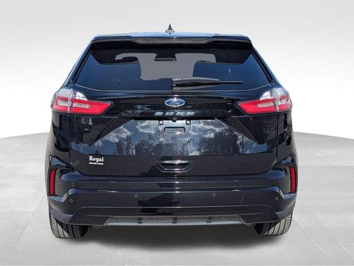 2023 Ford Edge ST Line