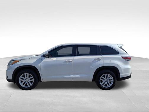 2015 Toyota Highlander LE