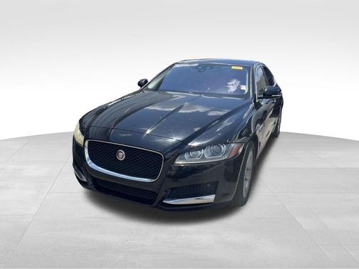 2018 Jaguar XF 25t