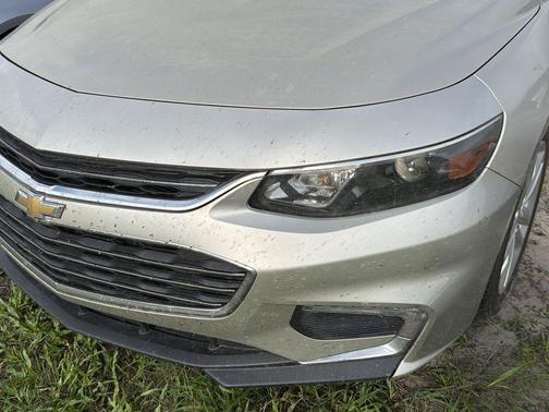 Champagne Silver 2016 Chevrolet Malibu 1LT