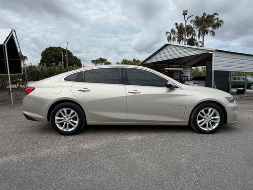 Champagne Silver 2016 Chevrolet Malibu 1LT
