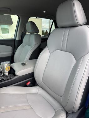 Silver 2025 Honda Pilot EX-L