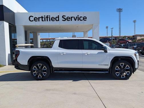 2025 GMC Sierra EV Denali