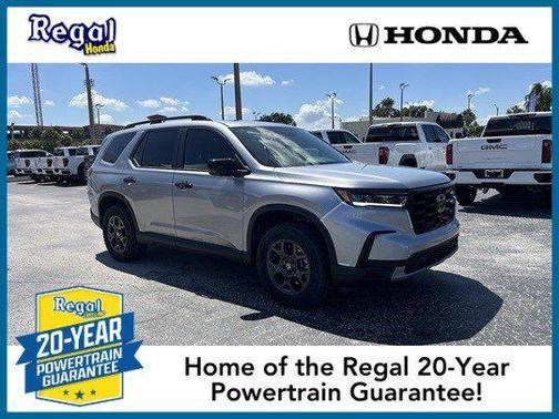 2025 Honda Pilot TrailSport